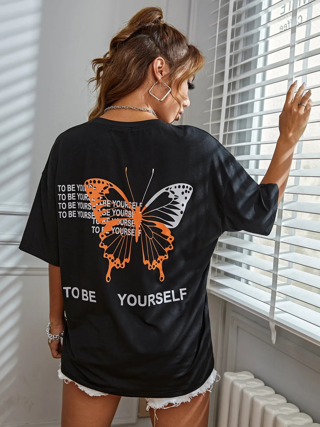 FLY | T-Shirt met vlinder